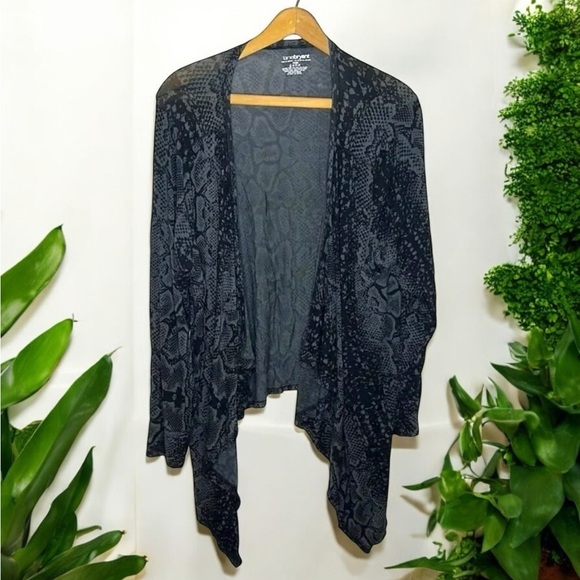 LANE BRYANT Reptile Animal Print Boho Open Waterfall Plus Size Cardigan - Picture 1 of 10